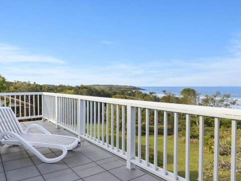 Blue Oar Beach House - Surfers Gold Coast 5