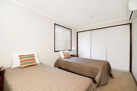 Villas At Hastings Point - Surfers Gold Coast 5