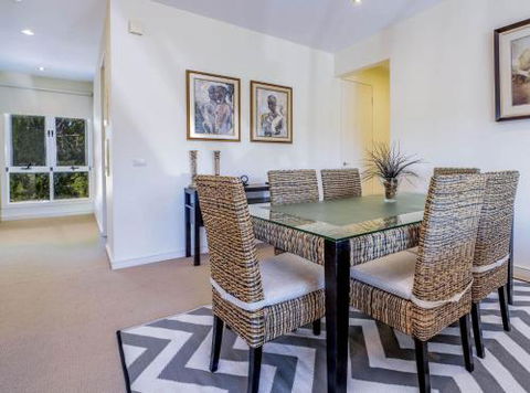 COASTAL SOUL VILLA At BROADBEACH - Surfers Gold Coast 3