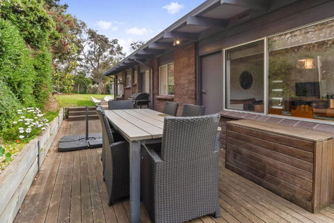 BADENOCH - Surfers Gold Coast 6