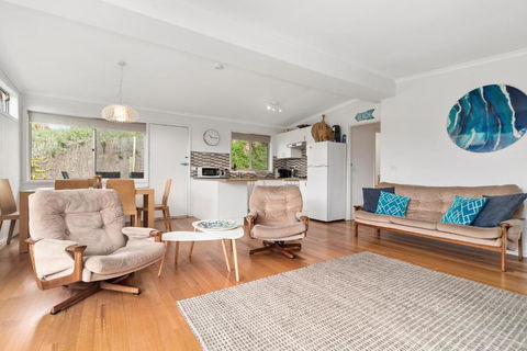 BADENOCH - Surfers Gold Coast 4