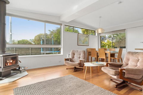 BADENOCH - Surfers Gold Coast 2