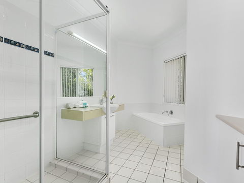 Panoramic Ocean Views In Peregian Beach! 41 Parakeet Cresent - Surfers Gold Coast 1