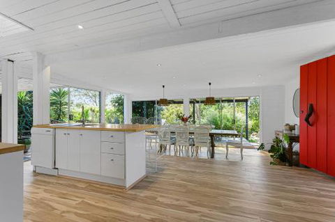 MARTHA COTTAGE Mt. MARTHA - Surfers Gold Coast 3