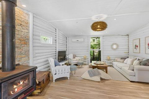 MARTHA COTTAGE Mt. MARTHA - Surfers Gold Coast 0