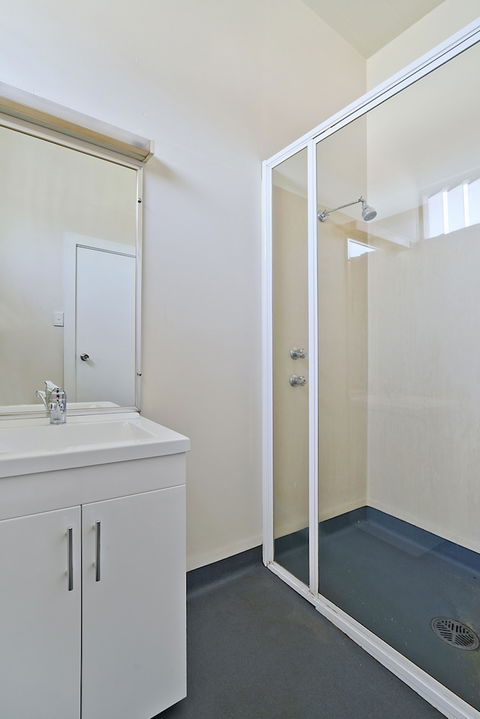 Imperial Hotel Singleton - Surfers Gold Coast 6