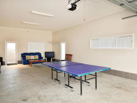 The Sands Pet Friendly 3 Min Walk To Beach - Surfers Gold Coast 5