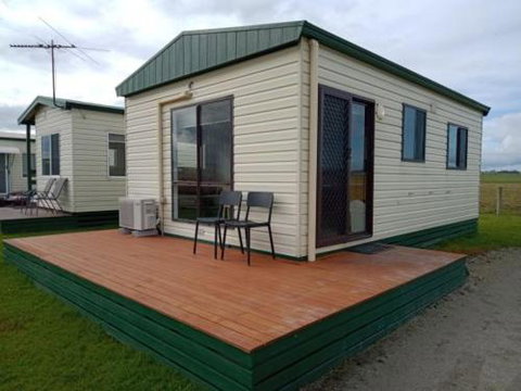 Lang Lang Caravan Park - Surfers Gold Coast 1