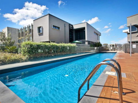 MARINA VIEW - Surfers Gold Coast 6