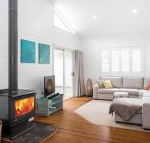 3 Macleay St. Narrawallee - Surfers Gold Coast