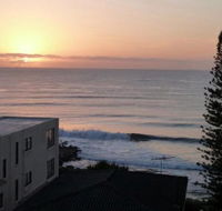 Unit 5 Sanctuary Shores Kings Beach Free Wifi - Surfers Gold Coast