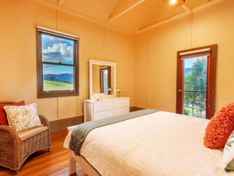 The Dairy At Cavan Kangaroo Valley Boutique Luxury With Stunning Views - Surfers Gold Coast 3