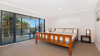 KKS At Lennox - Surfers Gold Coast 5