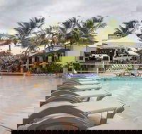 Sea Temple - 160 Luxury Swimout - Surfers Gold Coast