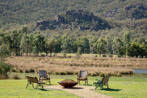 Halls Gap Motel - Surfers Gold Coast 0