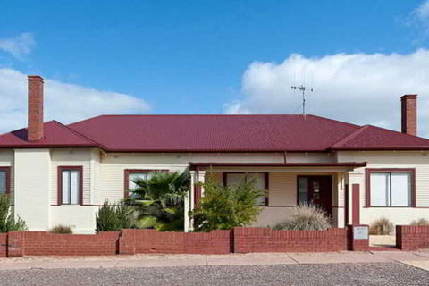 Playford Lodge - Surfers Gold Coast 0