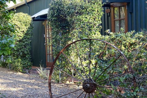 Lagoon Pocket B&B - Surfers Gold Coast 1
