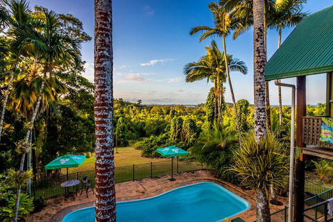 Jackaroo Treehouse Mission Beach - Surfers Gold Coast 3