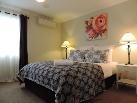 Westwood Lodge Apartments - Surfers Gold Coast 6