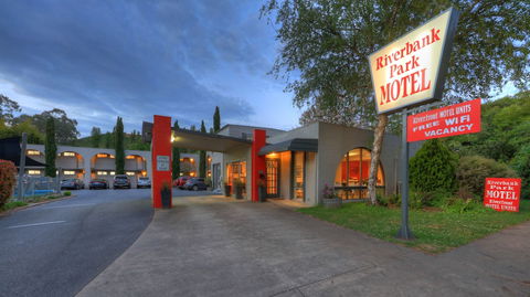Riverbank Park Motel - Surfers Gold Coast 3