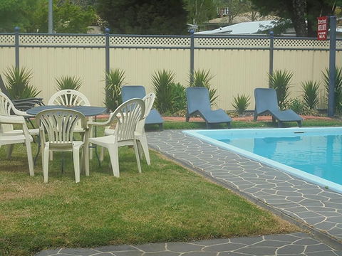 Riverbank Park Motel - Surfers Gold Coast 5