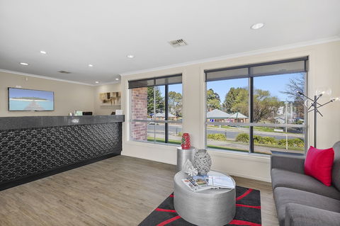 Thunderbird Motel - Surfers Gold Coast 4