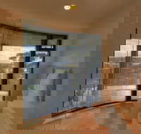 Sheer Pleasure Accommodation - Surfers Gold Coast