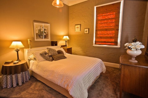 Willowgate Hall Luxury Hosted B & B - Surfers Gold Coast 6