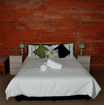 Merrijig Motor Inn Resort - Surfers Gold Coast 2