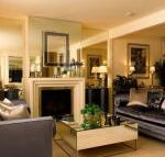 Andres Mews Luxury Serviced Apartments - Surfers Gold Coast