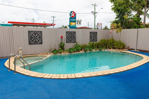 Lantern Motor Inn - Surfers Gold Coast 4