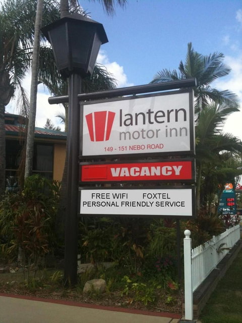 Lantern Motor Inn - Surfers Gold Coast 1