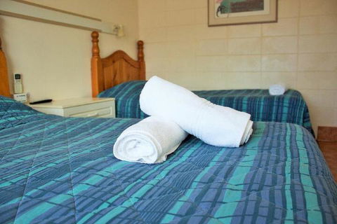 Town Centre Motel - Surfers Gold Coast 7