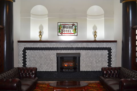 Historic Hydro Motor Inn - Surfers Gold Coast 0