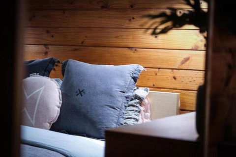 Kangaroo Valley Timber Cabin - Surfers Gold Coast 7