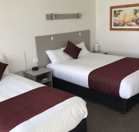 Cobb Inlander Motel - Surfers Gold Coast