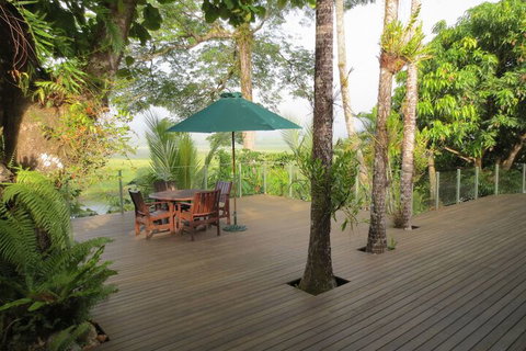 Daintree Village B & B - Surfers Gold Coast 1