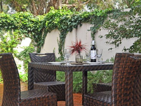 Park Vista Executive Townhouses - Surfers Gold Coast 4