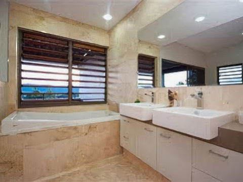 The Boutique Collection At 1 23 Murphy Street Port Douglas - Surfers Gold Coast 4