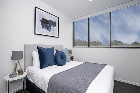 CANBERRA CHIC-Hosted By L'Abode - Surfers Gold Coast 5