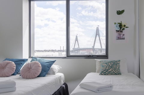 C16 Darling Harbour 2 BDR APT - Surfers Gold Coast 1