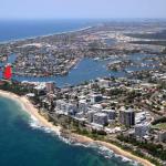 Maui 6 2 BDRM Apt On Parkyn Pde - Surfers Gold Coast 0
