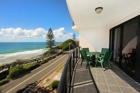 Unit 8 Phoenix Apartments 1736 David Low Way Coolum Beach LINEN INCLUDED 500 BOND - Surfers Gold Coast 4