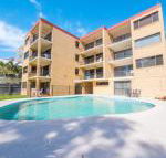 Golden Shores Unit 1 21 Landsborough Parade - Surfers Gold Coast