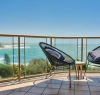 Ocean Front Moffat Beach Private Rooftop Terrace Walk to cafes restaurants - Surfers Gold Coast