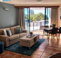 Waterfront Resort Perfect For a Couples Getaway - Surfers Gold Coast