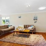 Sams Beach Shack - Surfers Gold Coast 0