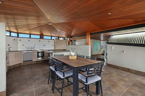 PRTFINO Ultimate Penthouse - Surfers Gold Coast 4