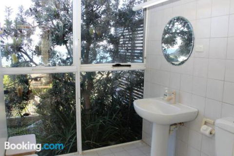 BARANBALEE WEEKLY ONLY - Surfers Gold Coast 0