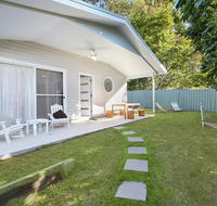 Salty Kisses Holiday House - Surfers Gold Coast